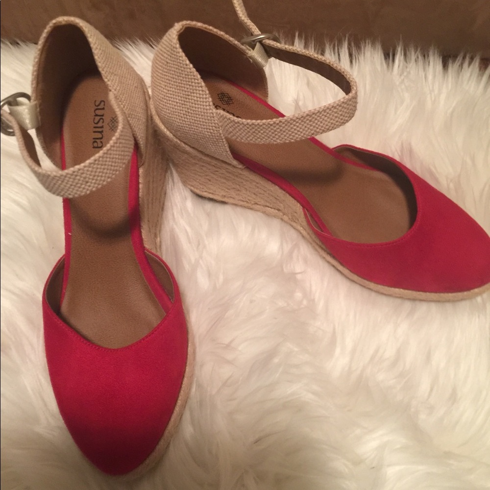 Red suede wedges